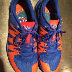 Men’s Florida Gators 🐊 Nikes 👟 LIKE NEW!